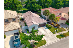 15819 Nw 4th St Pembroke Pines, FL 33028 - MLS#A11865023