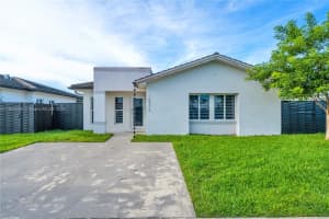 15979 SW 308th St 15979, Homestead, FL 33033 - MLS#A11865026