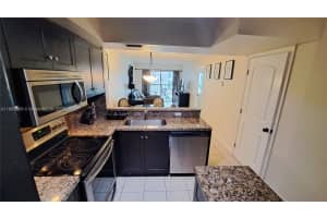 , Sunny Isles Beach, FL 33160 - MLS#A11865028