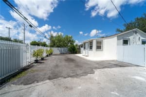 5725 Nw 24th Ave Miami, FL 33142 - MLS#A11865039