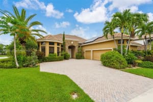 3617 Royalle Ter, Wellington