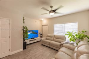23 Simonton Cir Weston, FL 33326 - MLS#A11865117