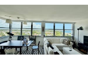 11930 N Bayshore Dr 1109 North Miami, FL 33181 - MLS#A11865131