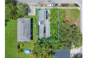 2106 Nw 70th St Miami, FL 33147 - MLS#A11865146