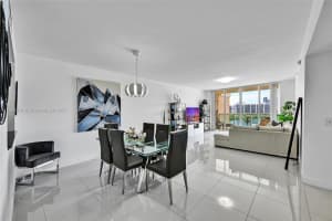 3330 Ne 190th St 1217, Aventura
