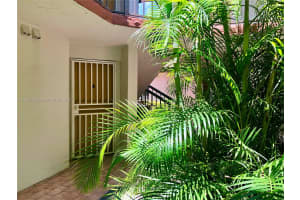 9429 Fontainebleau Blvd 101-33 Miami, FL 33172 - MLS#A11865159