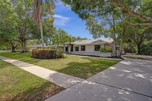 15365 Meadow Wood Dr Wellington, FL 33414 - MLS#A11865207