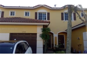 , North Lauderdale