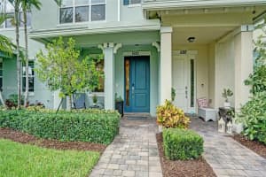5182 Eucalyptus Dr 2 Hollywood, FL 33021 - MLS#A11865254