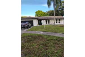 1672 Nw 192nd Ter Miami Gardens, FL 33169 - MLS#A11865255