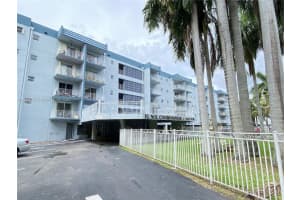 1655 W 44th Pl 511 Hialeah, FL 33012 - MLS#A11865275