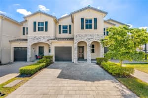 2608 SE 11th Ct 2608, Homestead, FL 33035 - MLS#A11865290