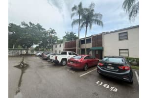 4220 Inverrary Blvd 99B, Lauderhill, FL 33319 - MLS#A11865312
