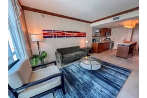 6801 Collins Ave 815, Miami Beach, FL 33141 - MLS#A11865327