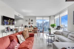 Avenue on Brickell, 1060 Brickell Ave APT 3601, Miami, FL 33131, - MLS#A11865331