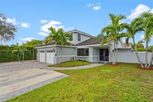 8705 Nw 150th Ter Miami Lakes, FL 33018 - MLS#A11865351