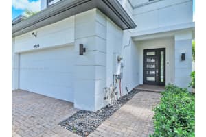 4924 Whispering Way Dania Beach, FL 33312 - MLS#A11865355