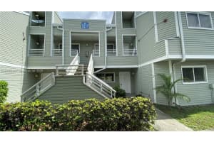 3417 Nw 44th St 104, Oakland Park