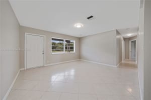 1721 Sw 46th Ave Fort Lauderdale, FL 33317 - MLS#A11865385