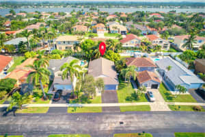 19253 NW 22nd St, Pembroke Pines, FL 33029 - MLS#A11865393