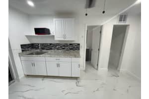 10529 Nw 35th Ave Miami, FL 33147 - MLS#A11865401