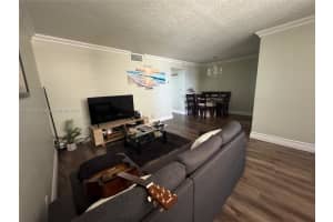 1811 Jefferson St 409, Hollywood, FL 33020 - MLS#A11865432