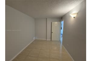 6990 NW 186th St 4-411, Hialeah, FL 33015 - MLS#A11865466