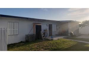 2525 Nw 156th St Miami Gardens, FL 33054 - MLS#A11865471