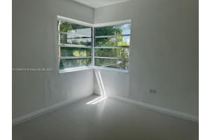 1258 Marseille Dr 2, Miami Beach, FL 33141 Sold 06/09/26
