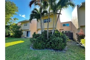 9009 NE 4th Ave Rd 9009, Miami Shores, FL 33138 - MLS#A11865503