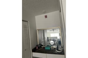 18111 Nw 68th Ave F202 Hialeah, FL 33015 - MLS#A11865505