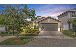 624 Ne 5th Way, Florida City