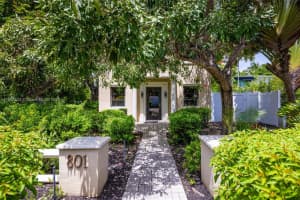 801 Ne 18th Ave 1 Fort Lauderdale, FL 33304 - MLS#A11865534