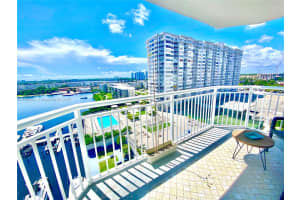 MLS# A11865544, Aventura, Florida 33160