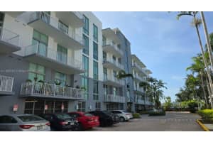 2100 Van Buren St 205, Hollywood, FL 33020 - MLS#A11865563