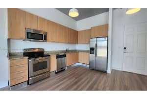 2100 Van Buren St 205, Hollywood, FL 33020 - MLS#A11865563
