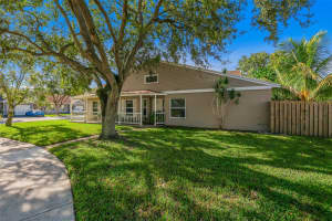 207 SW 159th Ter, Sunrise, FL 33326 - MLS#A11865582