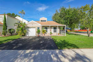 207 SW 159th Ter, Sunrise, FL 33326 - MLS#A11865582