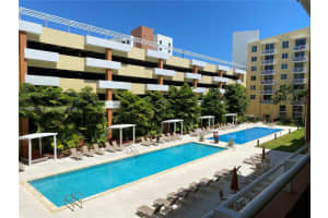 2775 Ne 187th 227, Aventura