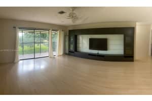 125 S Laurel Dr 506 Margate, FL 33063 - MLS#A11865623