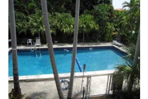 645 NE 77th St 6, Miami, FL 33138 - MLS#A11865627