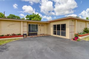 6530 Nw 29th St Sunrise, FL 33313 - MLS#A11865628
