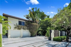 1111 N Venetian Dr, Miami, FL 33139 - MLS#A11865656