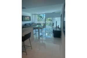2950 NE 188th St 247, Aventura, FL 33180 - MLS#A11865674