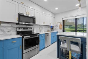 3549 W Inverrary Blvd W, Lauderhill