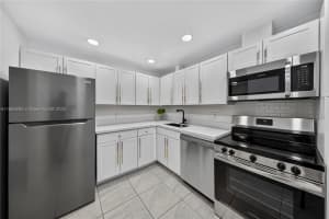 3001 S Course Dr 105, Pompano Beach