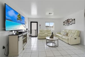 21006 SW 125th Ct Rd, Miami, FL 33177 - MLS#A11865724