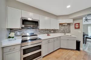 3575 Broken Woods Dr 201, Coral Springs
