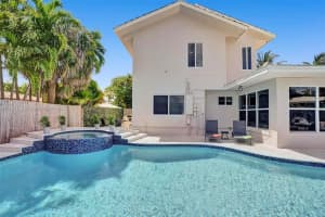 3421 Dover Rd, Pompano Beach
