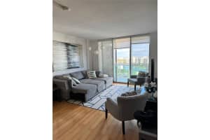 MLS# A11865764, Hollywood, Florida 33019